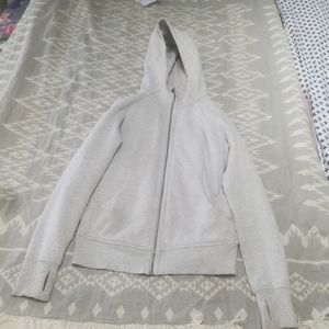 Size 6 lululemon scuba hoodie